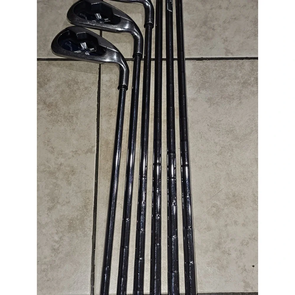 Callaway X18 Iron Set 4-pw With Uniflex With Good Grips 6 Clubs